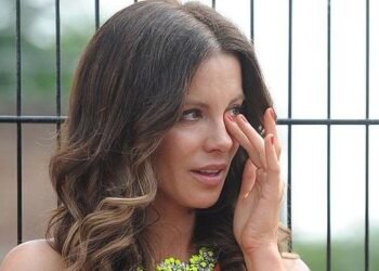 10 Minutes ago in Los Angeles, Kate Beckinsale was confirmed as…See more