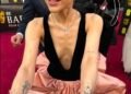 Ariana Grande signing fans pictures at the BAFTA’s
