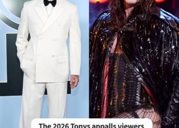 The 2026 Tonys appalls viewers with x-rated performance from ‘The Hobbit’ star Luke Evans