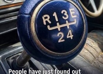 What the “E” on Older Car Gear Shifters Actually Meant