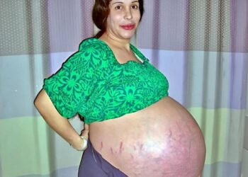 Woman gave birth to 8 children at once and is now raising 14 – here’s what her children look like 16 years later