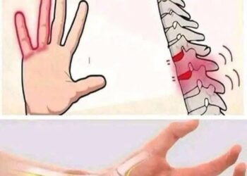 Reasons why you might be waking up with tingling hands