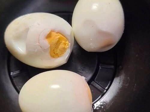 The Morning Egg Revolution: Why Your Breakfast Choice Is Literally Killing Your Energy Levels