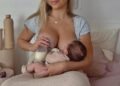 People Go Crazy on the Beach Over This Mom Breastfeeding Her Baby