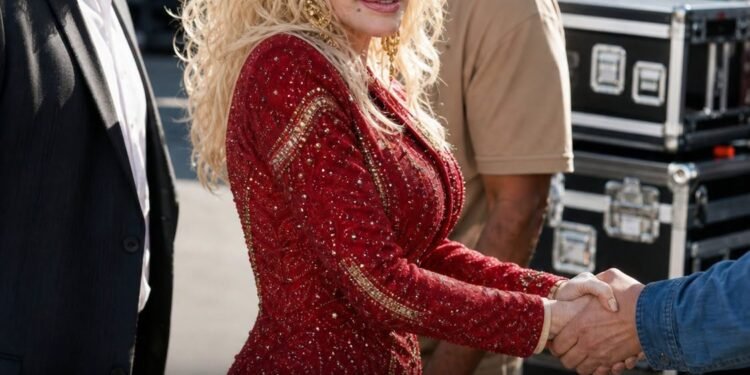 Dolly Parton’s Final Public Appearance — Fans Revisit the Quiet Moment That Took On New Meaning