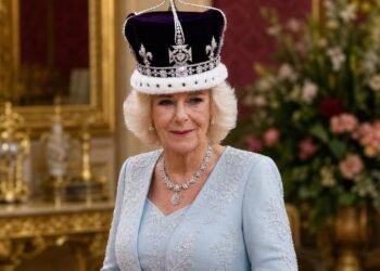 Buckingham Palace confirms the rumor, Camilla Parker Bowles is b…