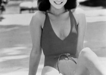 Valerie Bertinelli unveils impressive weight loss transformation after giving up this one thing