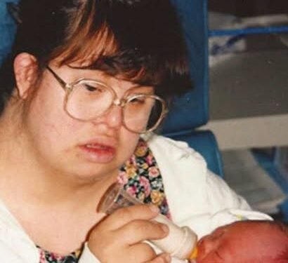 Couple with Down syndrome decide to have children, face criticism